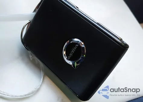 2024 Volvo Xc90 Ultimate from USA, damaged, VIN YV4H60CF8R1207175